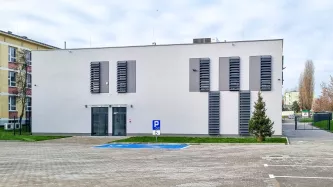 07Uniwersytet-Przyrodniczy-w-Poznaniu-Modulowy-Centrum-Dobrostanu-i-Zdrowia-Zwierzat-wyglad-zewn-scaled