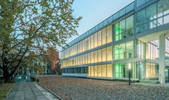 Edytowana-kopiaInstytut-Pomnik-Centrum-Zdrowia-Dziecka-w-Warszawie