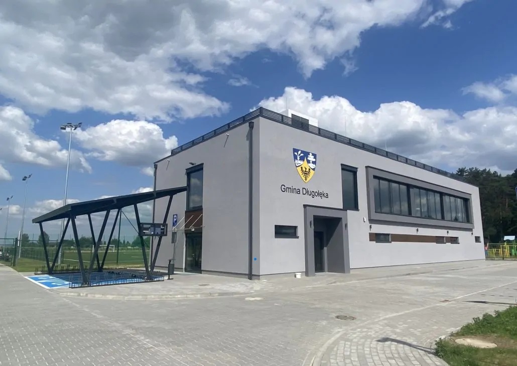 Budowa budynku usług biurowo-administracyjnych z zapleczem sportowym w Długołęce